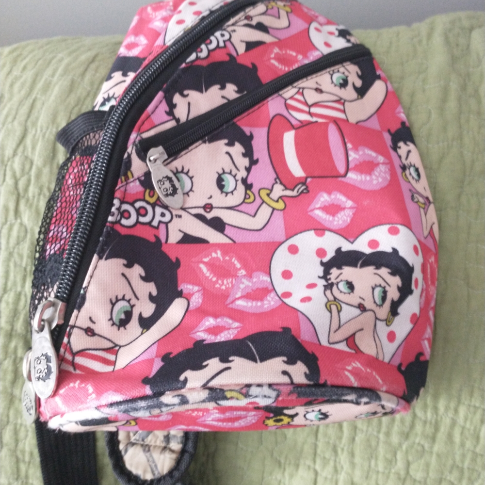 Pink Betty Boop Backpack - Picture 2 of 10